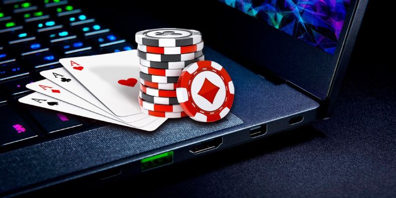 Lợi ích khi chơi Poker Live